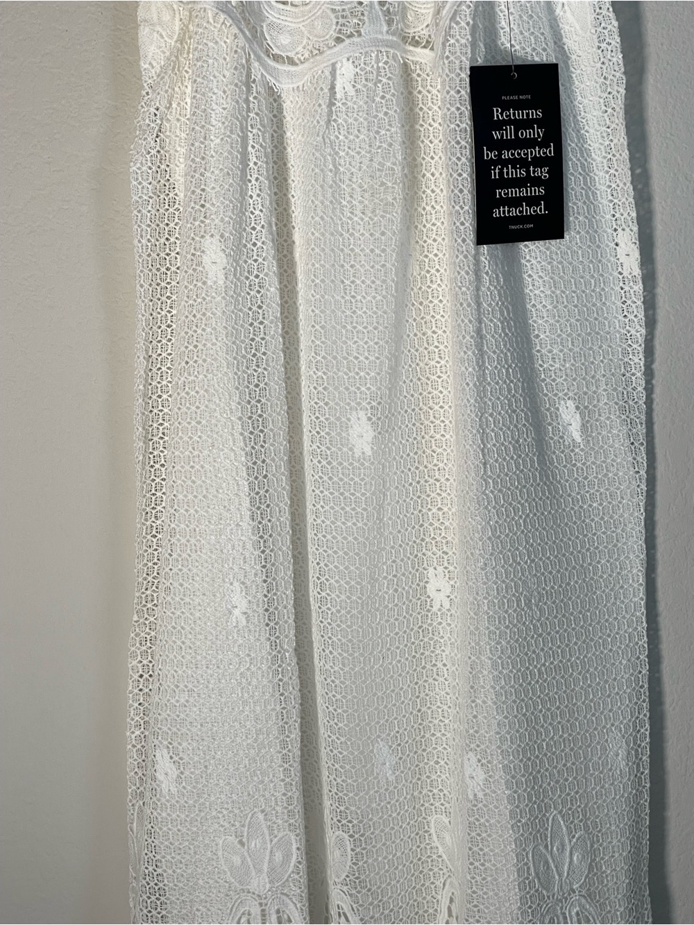Tuckernuck Avalon Crochet Dress Womens XS White Lace Off-Shoulder NWT - Picture 13 of 15